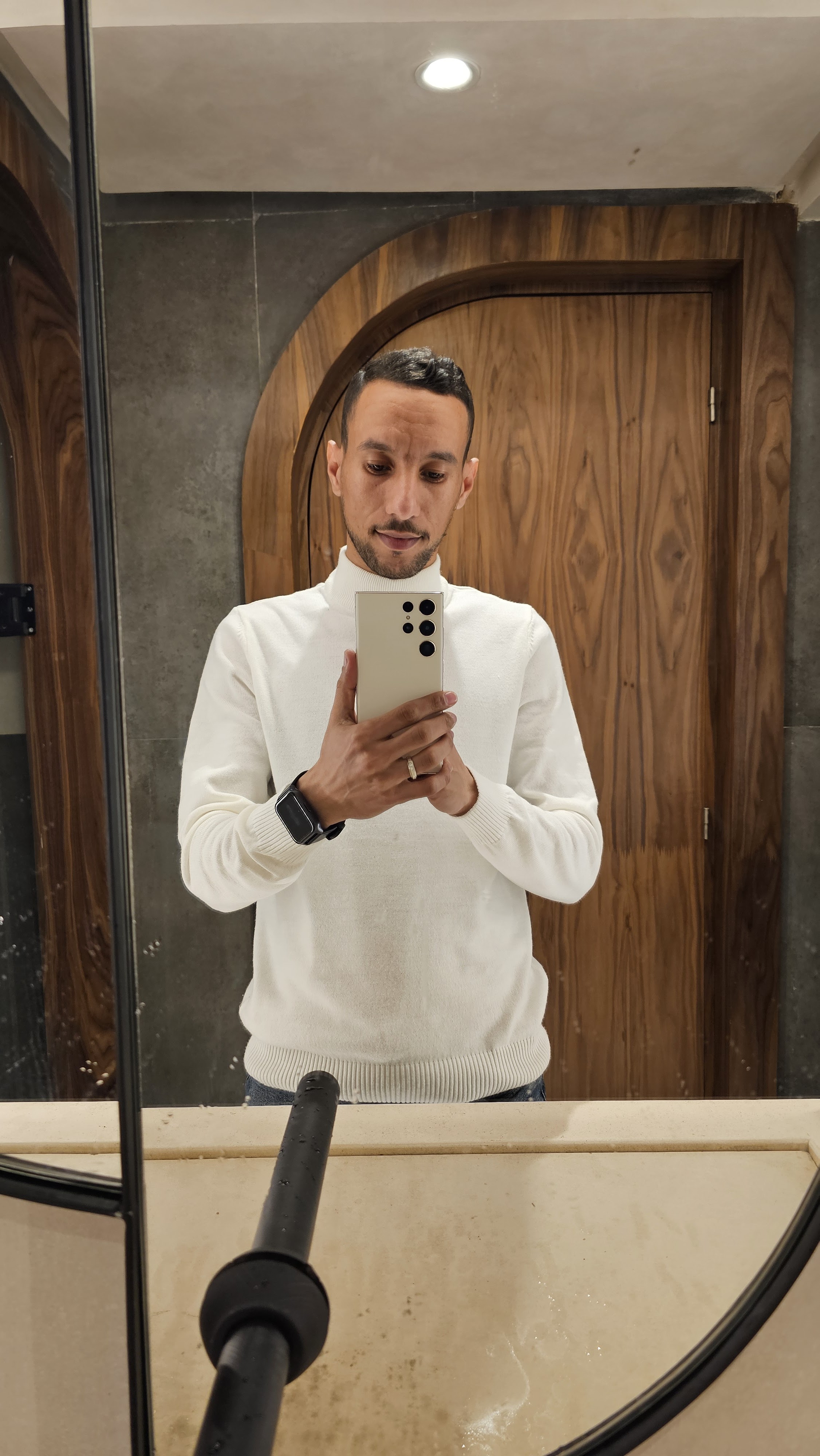 Fakhreddine  Elhajoui 